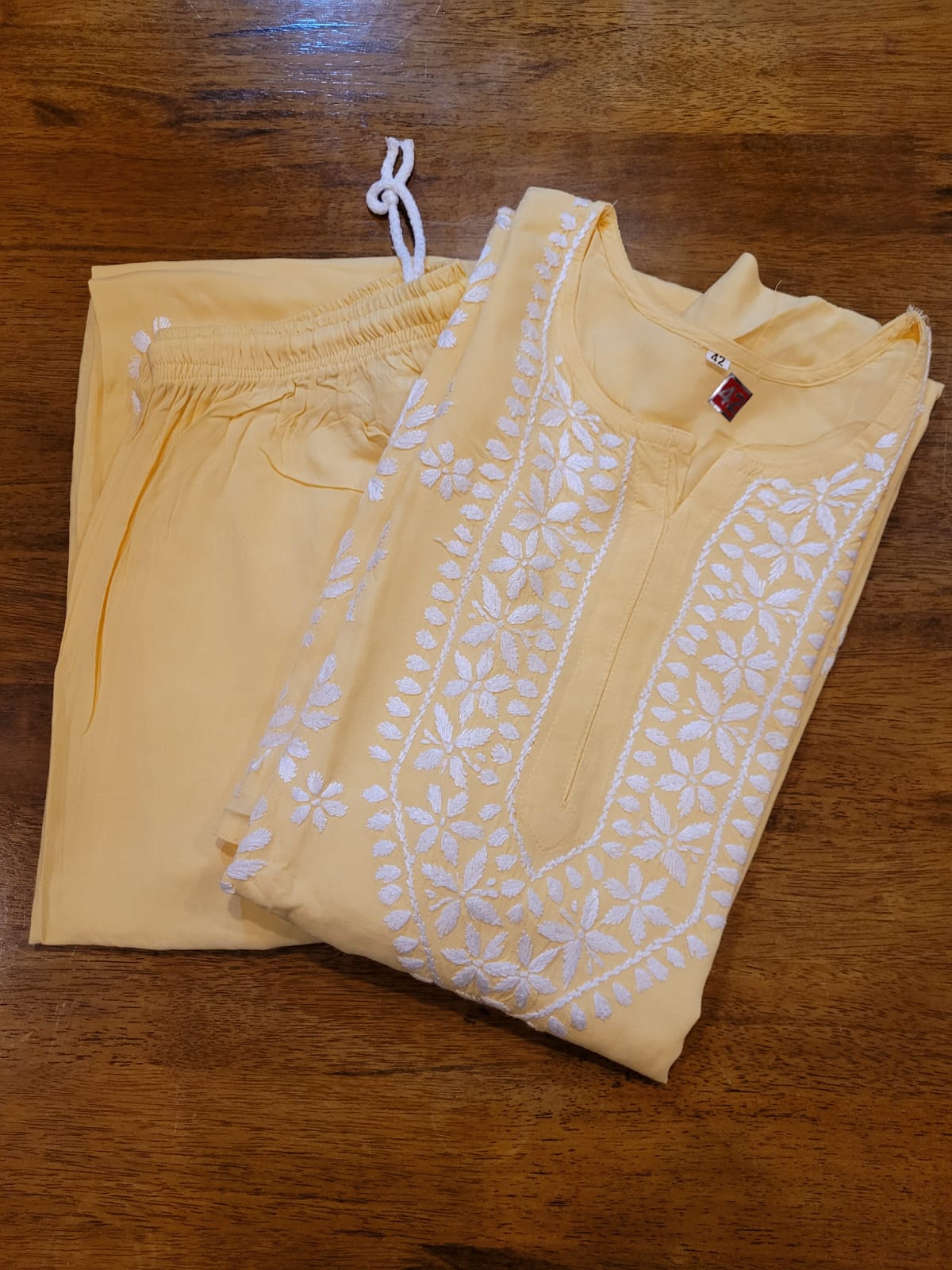 Pemium Chikankari Cotton kurta with bottom